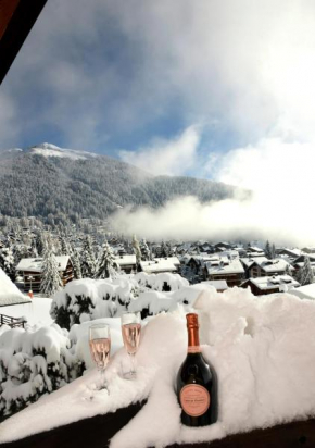 B L A C K B I R D V E R B I E R Trés rare et exclusif penthouse de 160 m2 Verbier